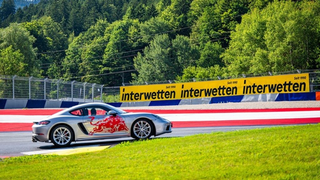 (c) Interwetten/Lucas Pfripfl (2)